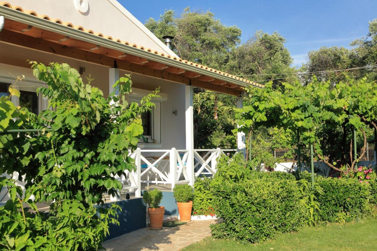 Blue Sky Cottage, Kanouli Beach Halikounas Экстерьер фото